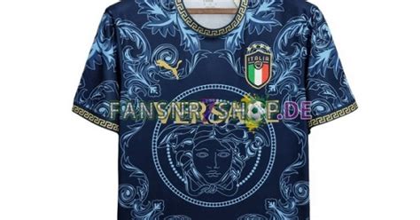 italien trikot 2022 versace|2022 Italien x Versace Fussball Trikot ☆ Gratis Versand ☆ .